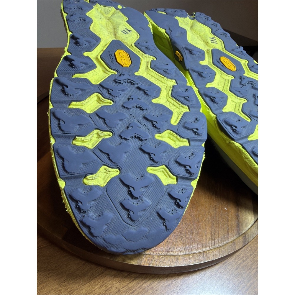 HOKA ONE ONE Men's Shoes Size 14 2E Speedgoat 5 Wide Stone Blue/ Dark Citron - Picture 14 of 16